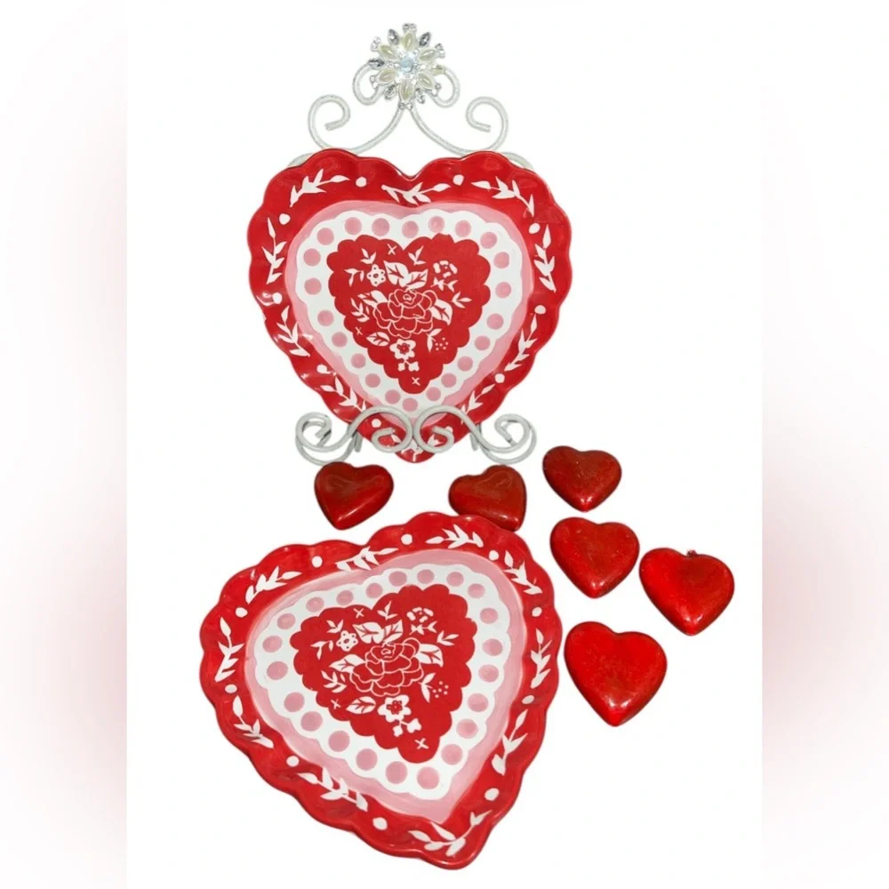 Romantic Red Heart Party Plates Hausenware Designed by Libby Wilkies